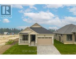 73 DEARING DRIVE, South Huron, Ontario