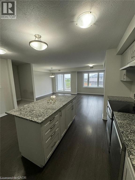 35 Valencia Avenue, Kitchener, Ontario  N2R 0R7 - Photo 5 - 40847702
