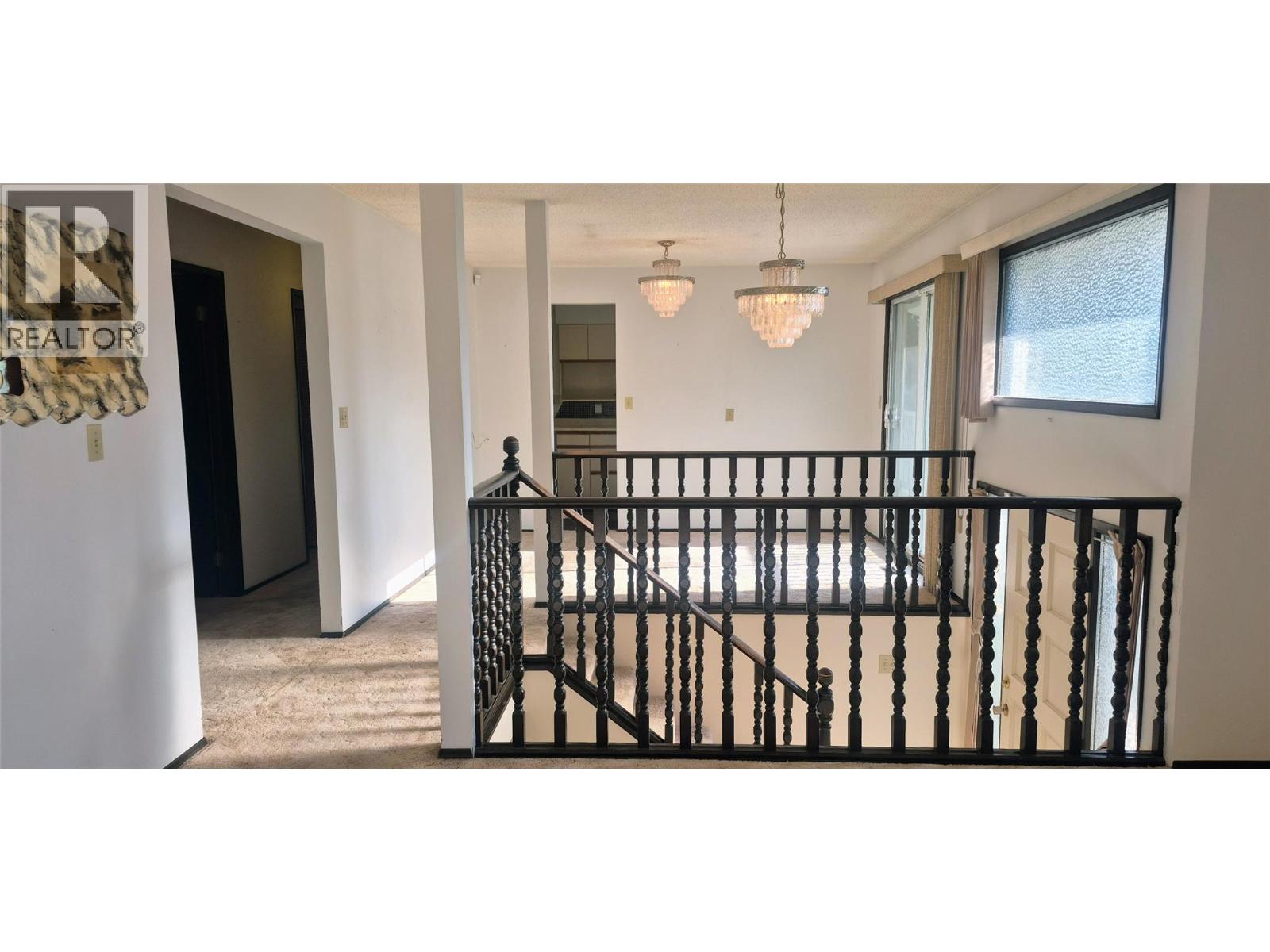 705 16th Avenue S, Cranbrook, British Columbia  V1C 4T9 - Photo 6 - 10394986