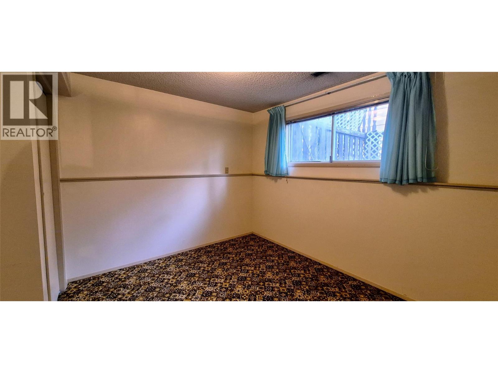 705 16th Avenue S, Cranbrook, British Columbia  V1C 4T9 - Photo 23 - 10394986