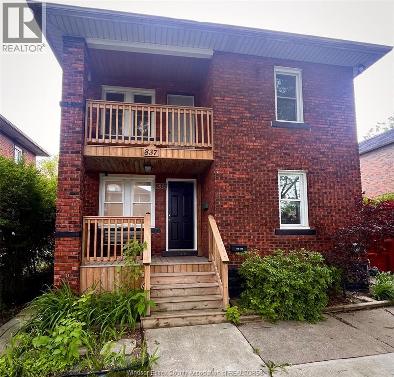 MLS# 26017271: 837 LOUIS AVENUE Unit# UPPER, Windsor, Canada