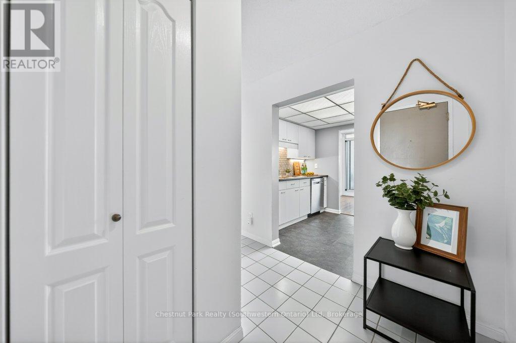 501 - 107 Bagot Street, Guelph, Ontario  N1H 8H5 - Photo 14 - X13576732