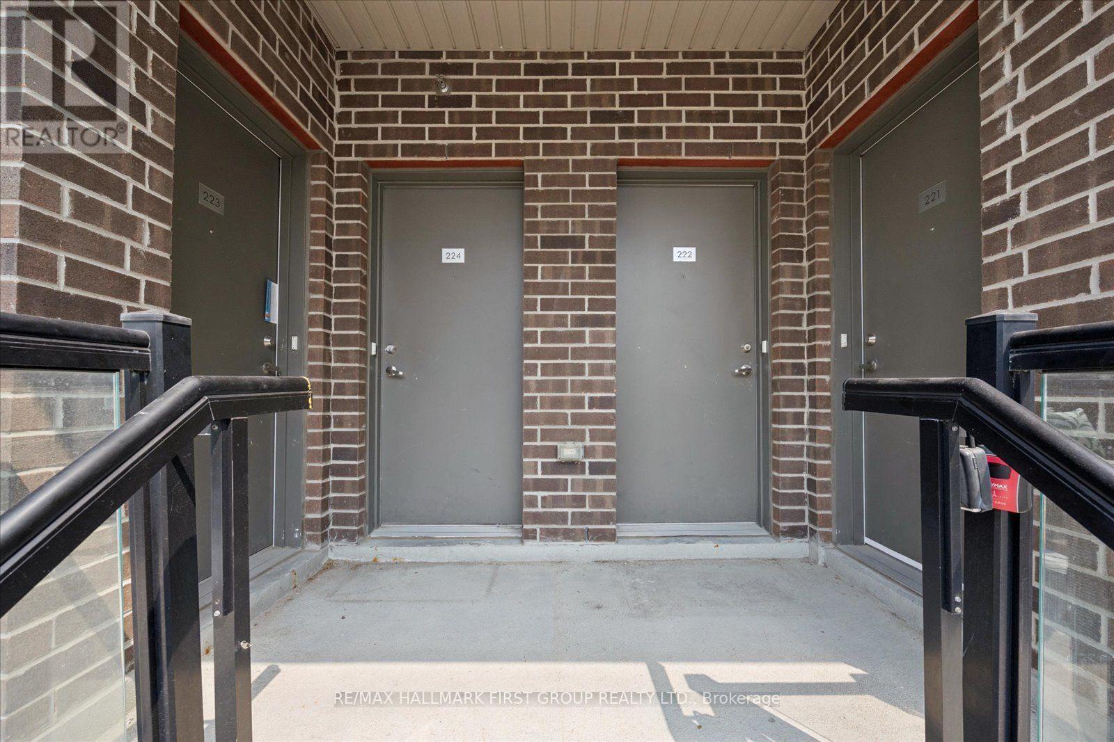 222 - 1460 Whites Road, Pickering, Ontario  L1V 1R4 - Photo 2 - E13576678