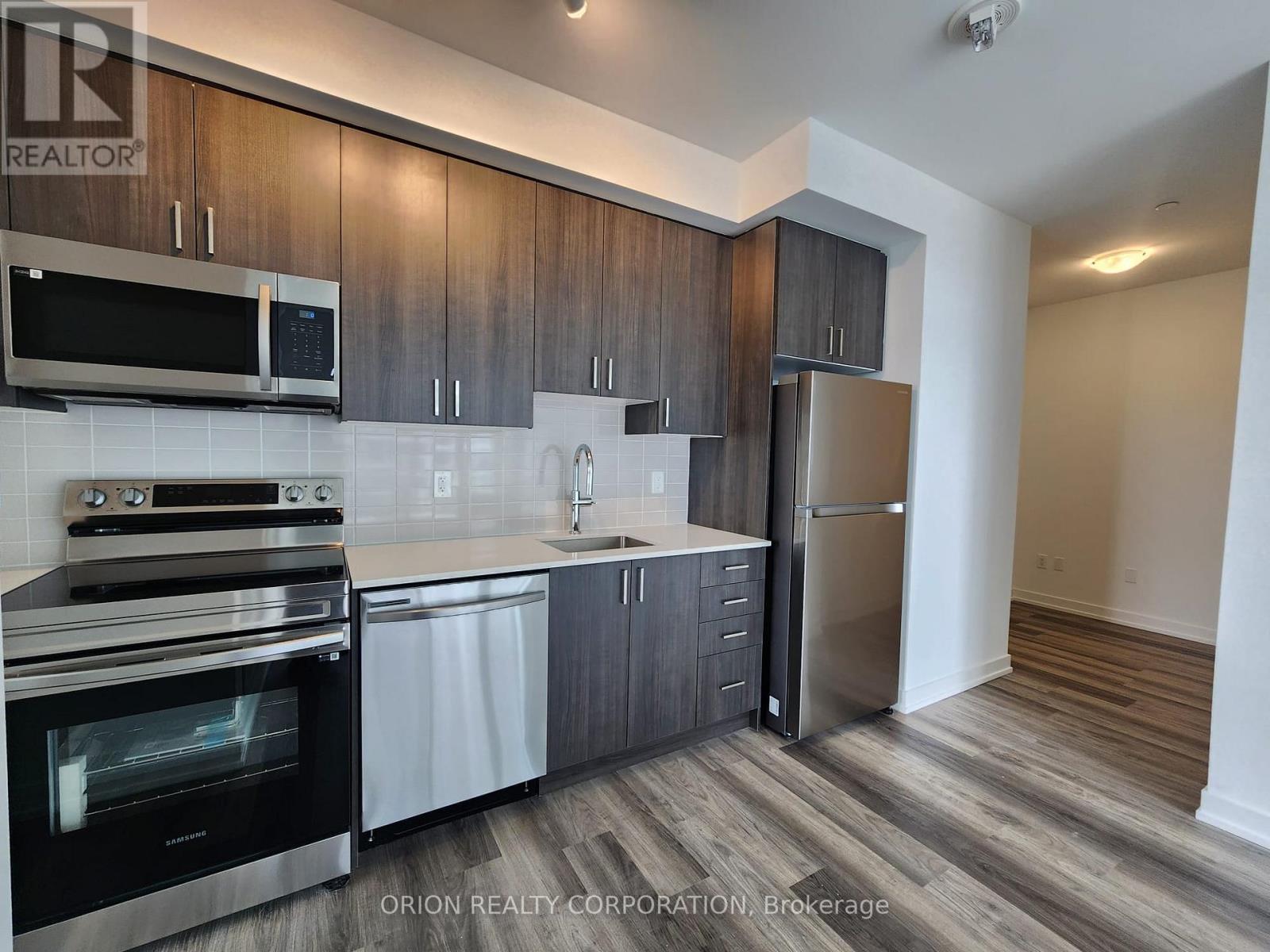 2608 - 1455 Celebration Drive, Pickering, Ontario  L1W 0C3 - Photo 2 - E13576708