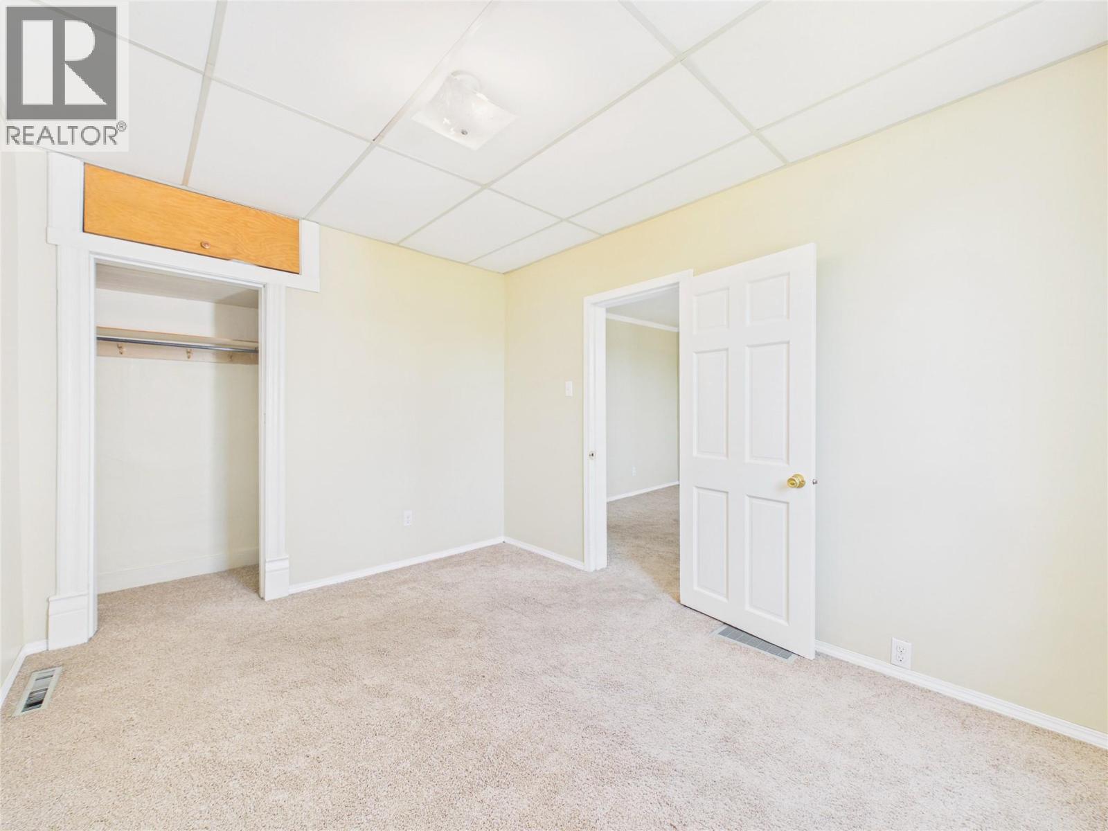 217 6th Avenue S, Cranbrook, British Columbia V1C 2H7 - Photo 14 - 10394603