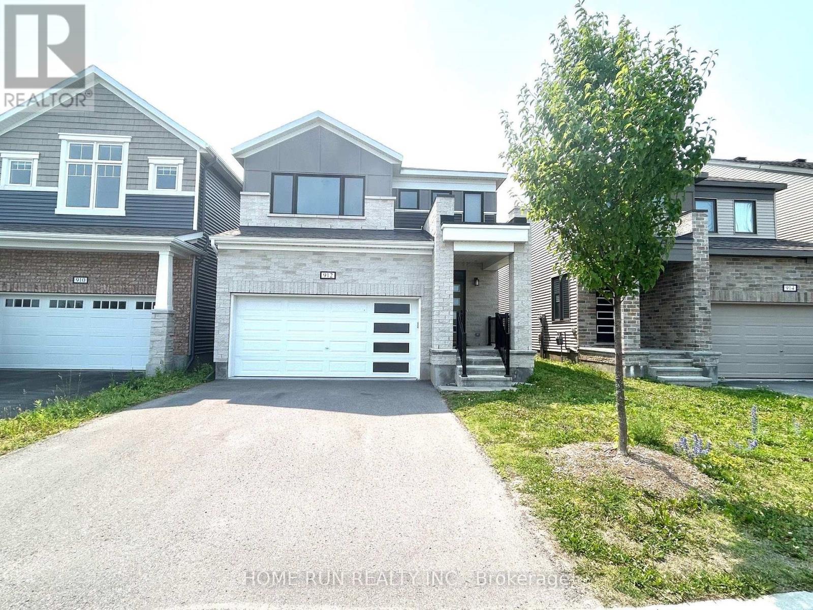 912 Rubicon Place, Ottawa, Ontario  K2V 0R1 - Photo 1 - X13576754