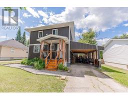 33 DOMINION AVENUE, Kapuskasing, Ontario