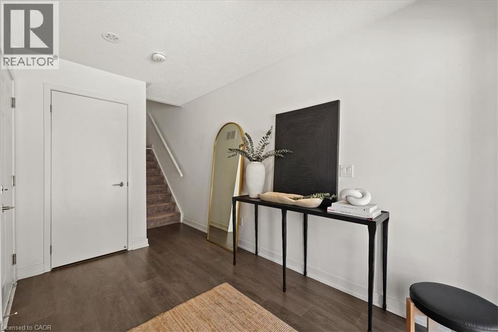 1121 Cooke Boulevard Unit# 37, Burlington, Ontario  L7T 0C4 - Photo 5 - 40848137