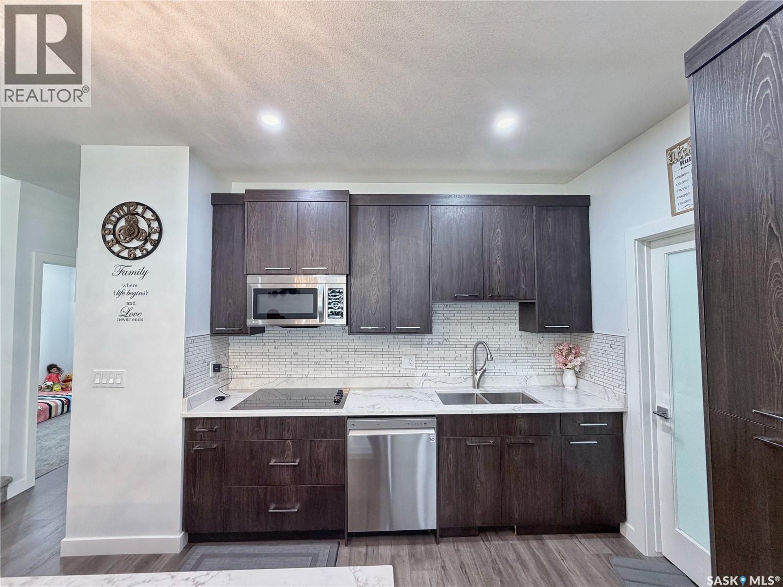 583 Kalra Street, Saskatoon, Saskatchewan  S7W 1E7 - Photo 9 - SK042877