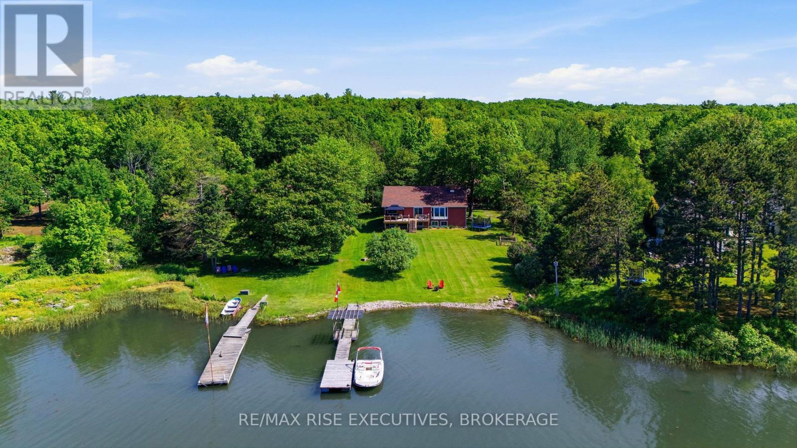 1520 SHORE ROAD, Kingston, Ontario