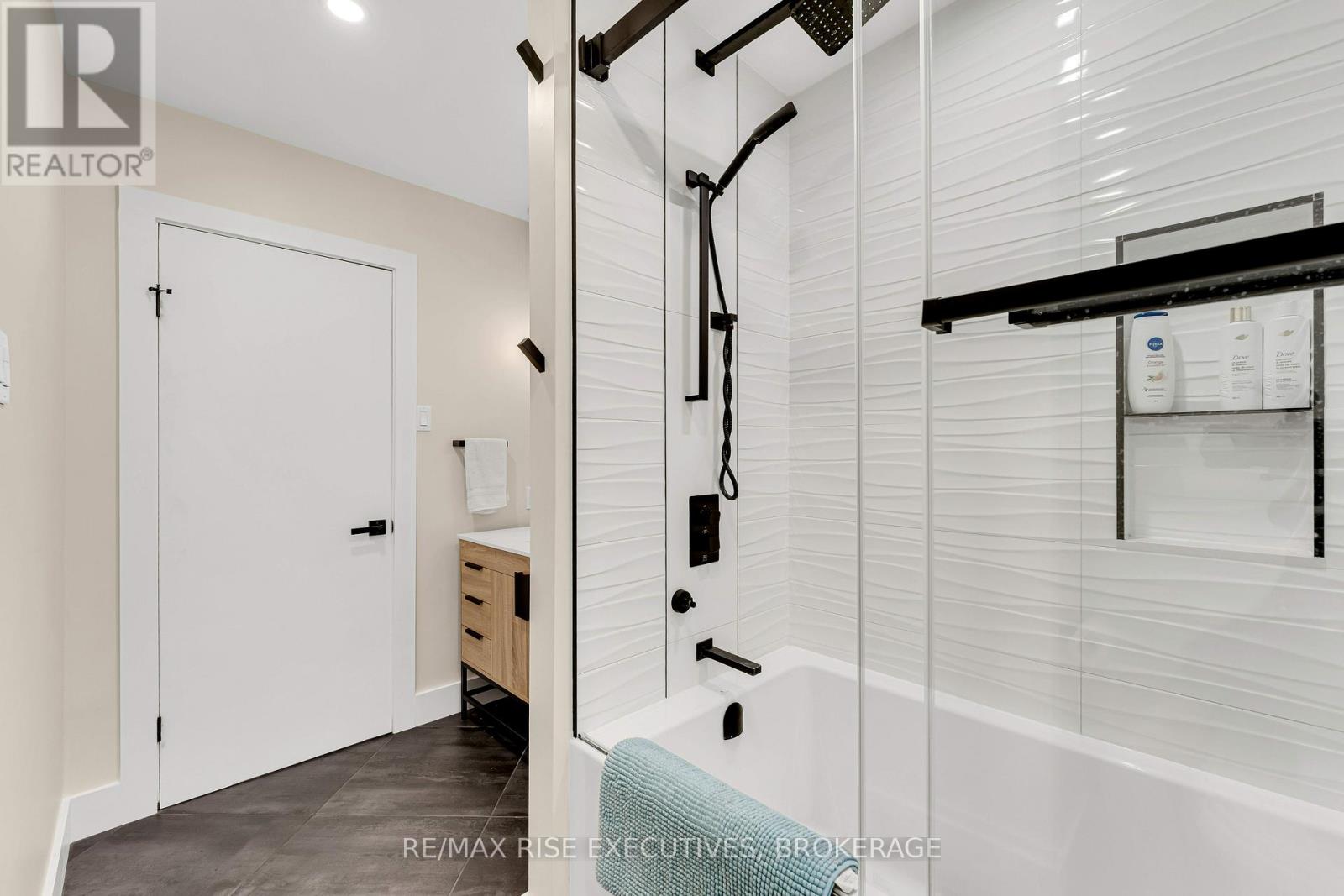 1520 Shore Road, Kingston, Ontario  K7L 0C1 - Photo 29 - X13466130