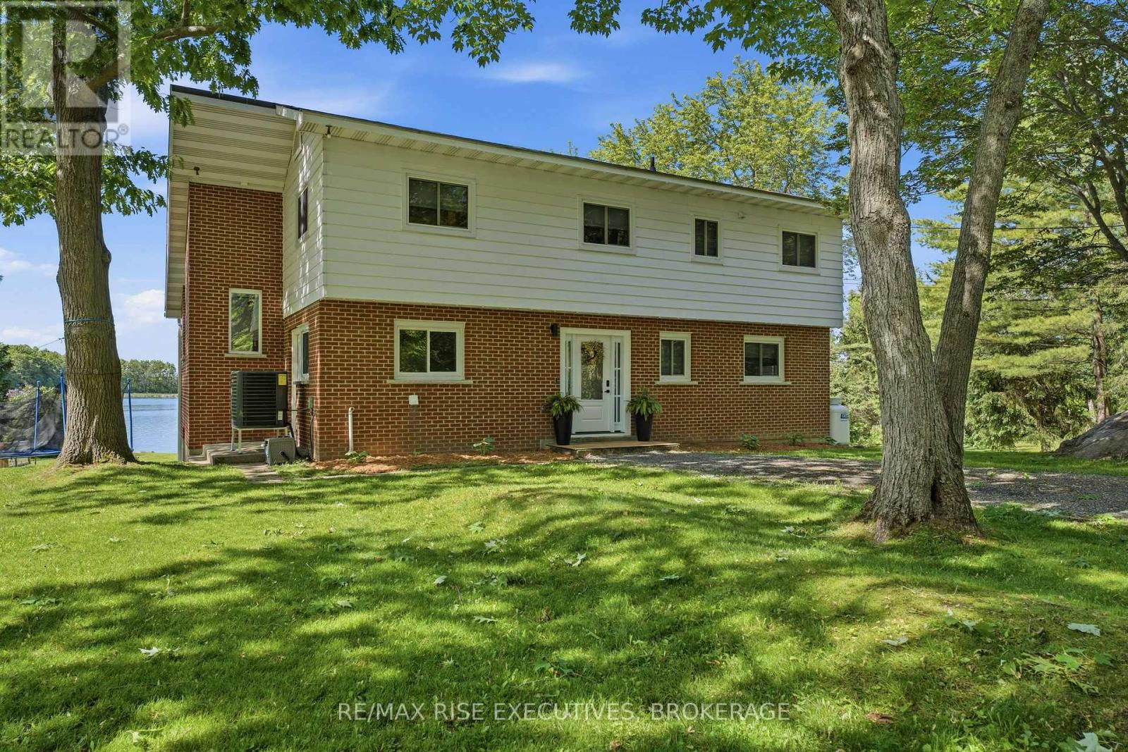 1520 Shore Road, Kingston, Ontario  K7L 0C1 - Photo 7 - X13466130