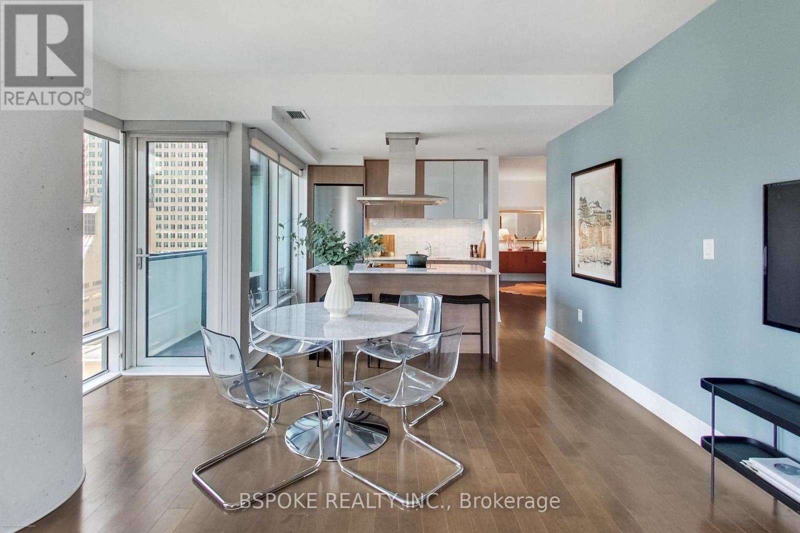 1502 - 8 The Esplanade Avenue, Toronto, Ontario  M5E 0A6 - Photo 12 - C13576550