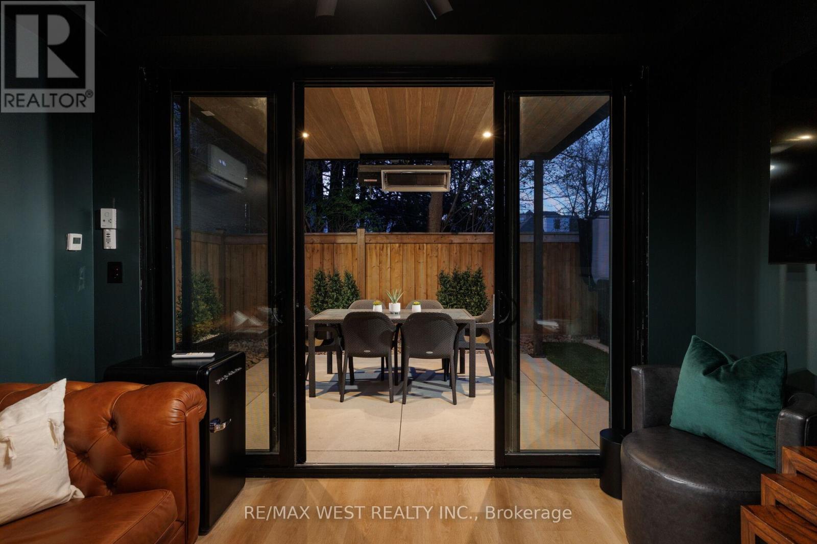 64 Thompson Avenue, Toronto, Ontario  M8Z 3T4 - Photo 41 - W13056992
