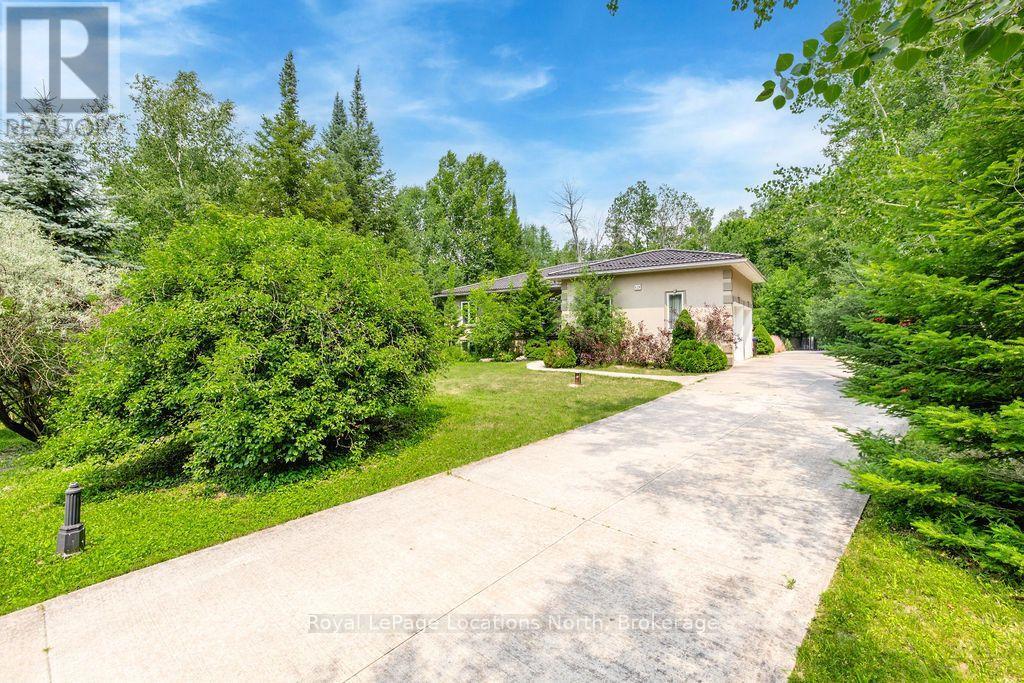 128 Spruce Street, Tiny, Ontario  L0L 1P1 - Photo 1 - S13577018