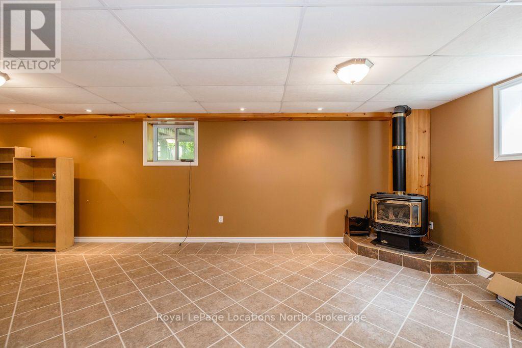128 Spruce Street, Tiny, Ontario  L0L 1P1 - Photo 25 - S13577018