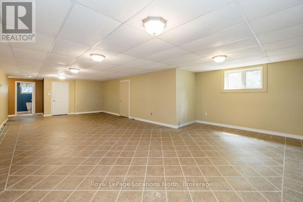128 Spruce Street, Tiny, Ontario  L0L 1P1 - Photo 30 - S13577018