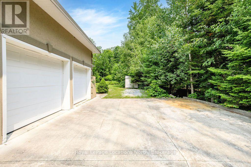 128 Spruce Street, Tiny, Ontario  L0L 1P1 - Photo 33 - S13577018