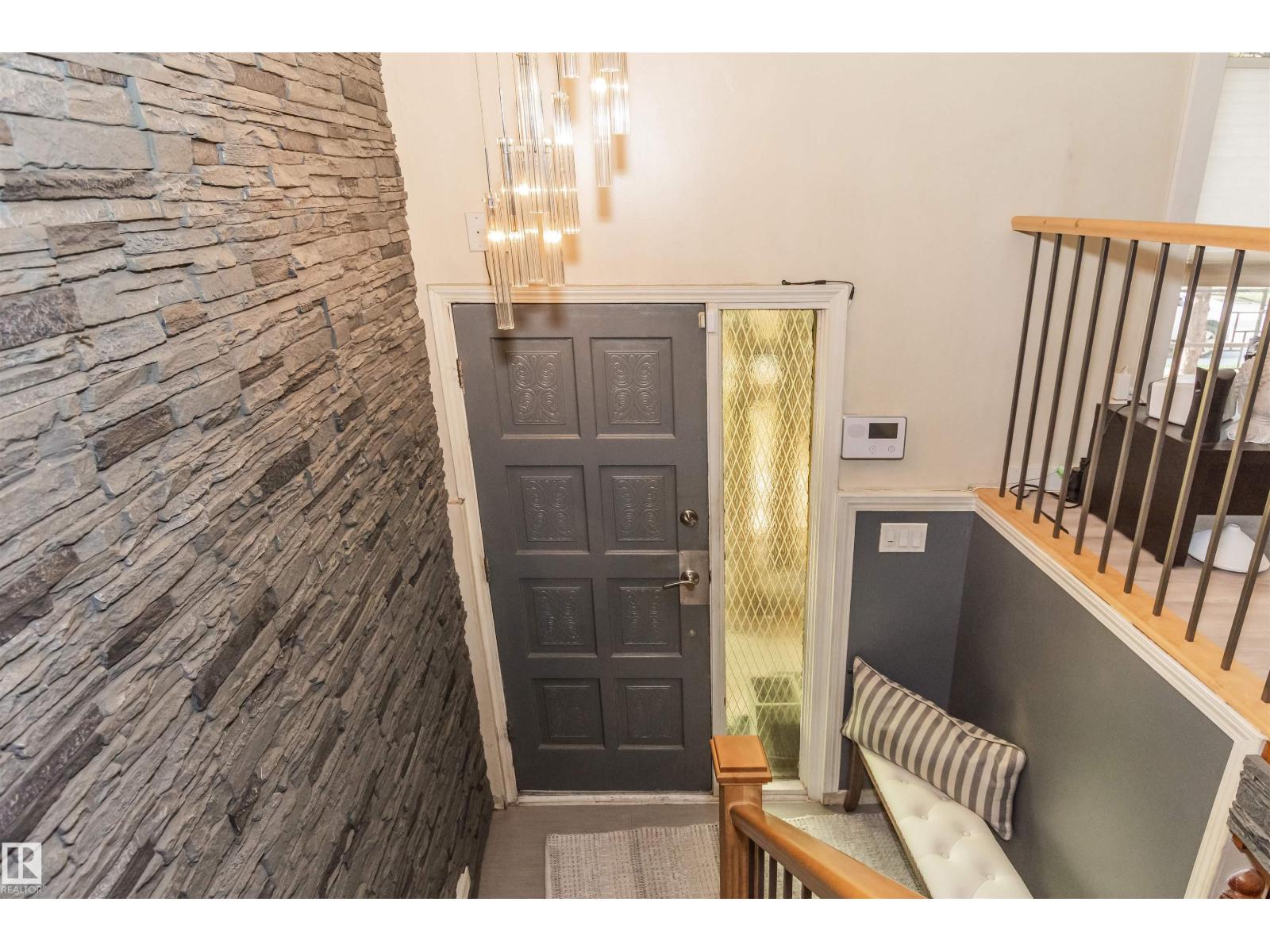13208 128 Av NW, Edmonton, Alberta  T5L 3H2 - Photo 6 - E4499328