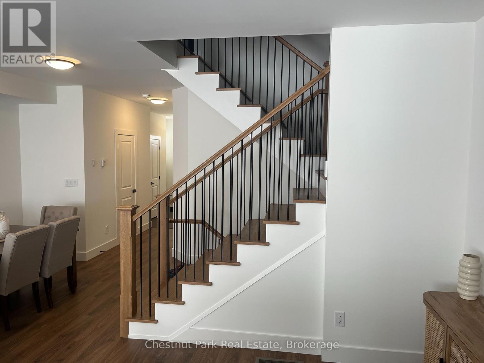 137 White Oak Crescent, Blue Mountains, Ontario L9Y 5T5 - Photo 23 - X13576892