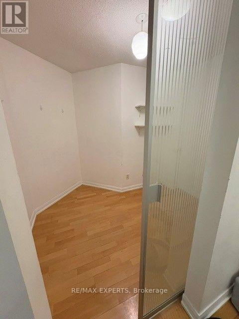 953 - 111 Elizabeth Street, Toronto, Ontario  M5G 1P7 - Photo 10 - C13576964