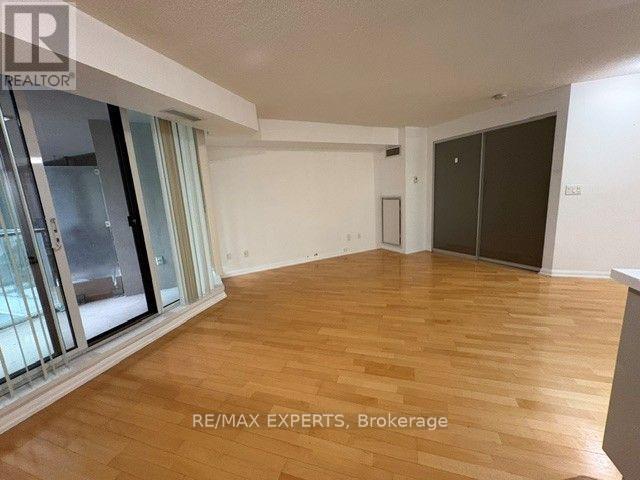 953 - 111 Elizabeth Street, Toronto, Ontario  M5G 1P7 - Photo 4 - C13576964
