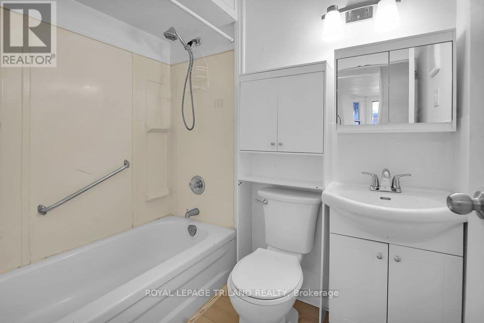 2 - 21 Jessie Street, St. Thomas, Ontario  N5P 1P7 - Photo 4 - X13577110