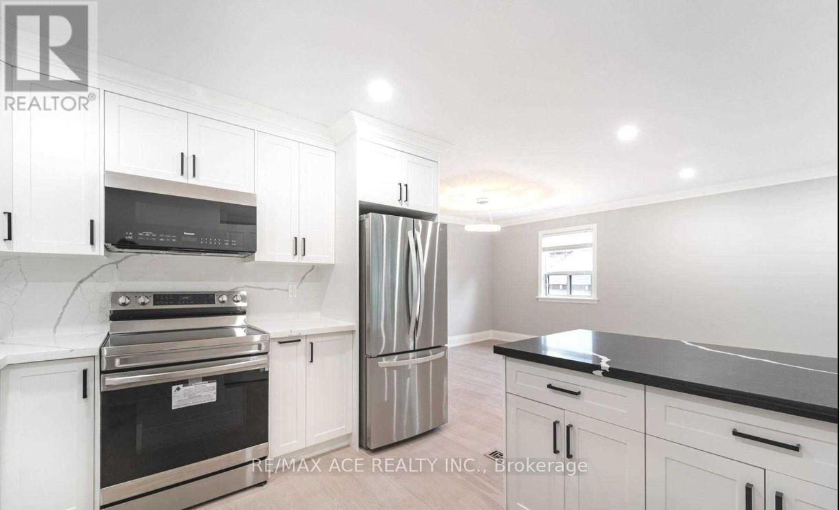 Main - 16 Compton Drive, Toronto, Ontario M1R 4A6 - Photo 5 - E13576962