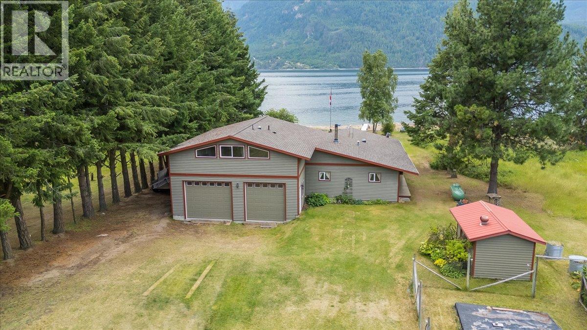 7510 Deer Park Road, Deer Park, British Columbia  V1N 4V8 - Photo 12 - 10394792