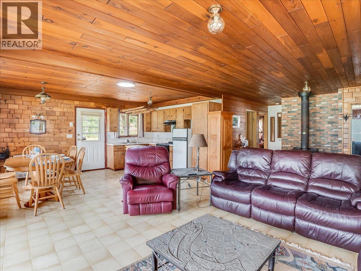 7510 Deer Park Road, Deer Park, British Columbia  V1N 4V8 - Photo 24 - 10394792
