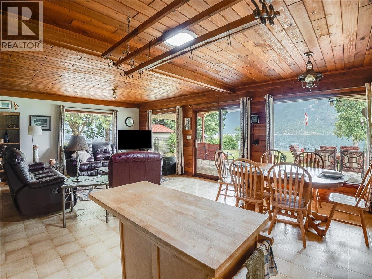 7510 Deer Park Road, Deer Park, British Columbia  V1N 4V8 - Photo 31 - 10394792