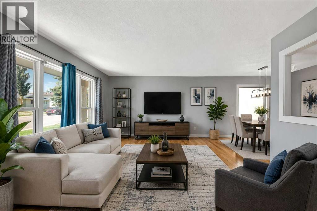 136 Maitland Drive NE, Calgary, Alberta  T2A 5A5 - Photo 6 - A2327700