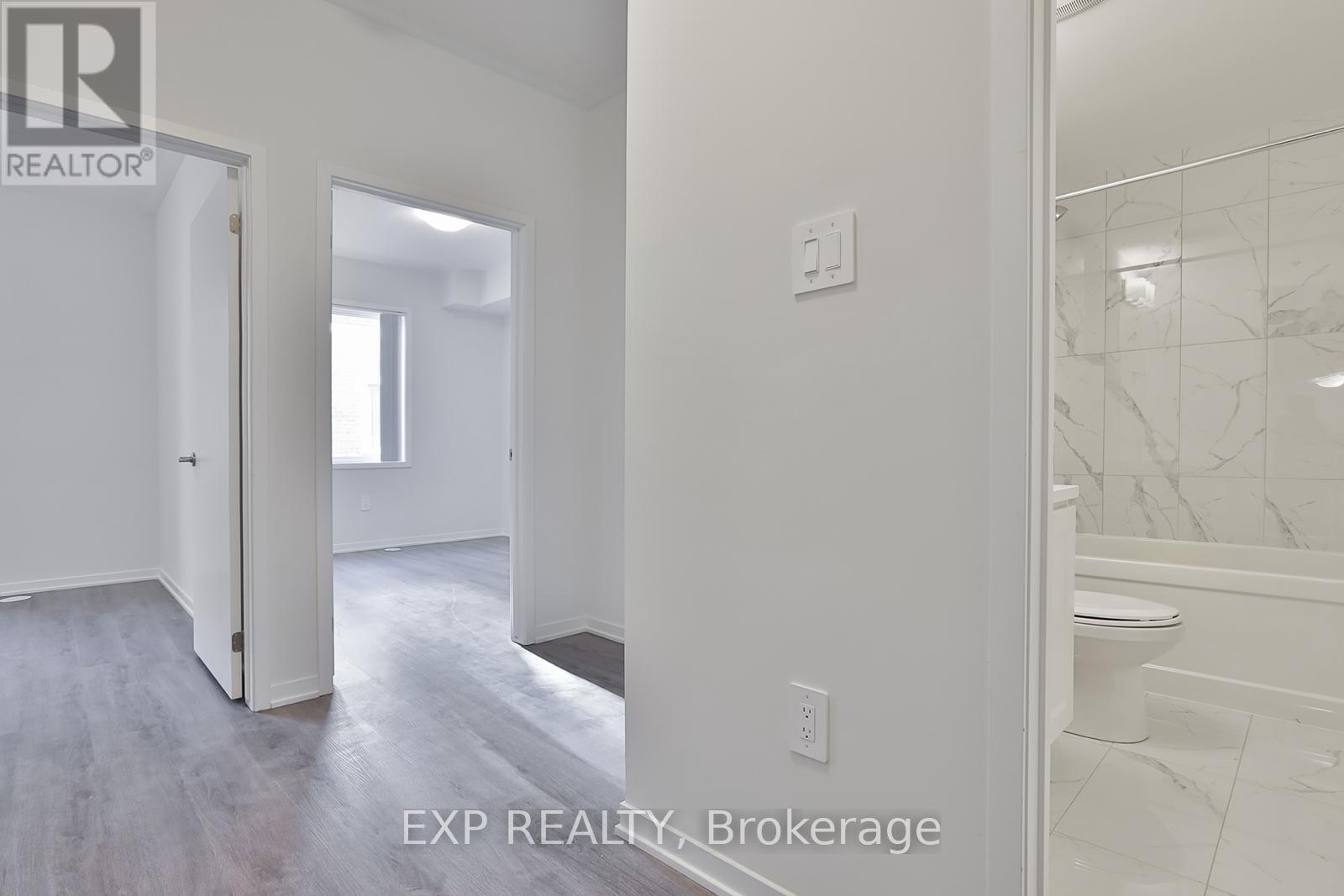 102 - 10 Almond Blossom Mews, Vaughan, Ontario L4K 0N6 - Photo 11 - N13576976