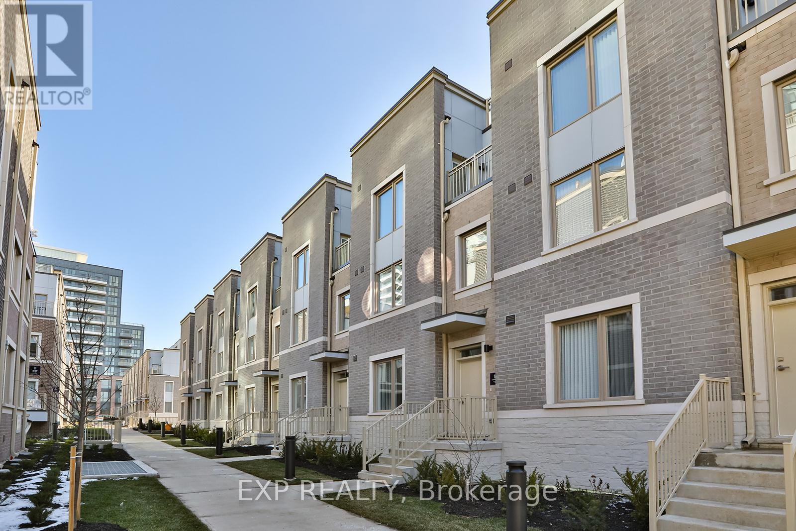 102 - 10 Almond Blossom Mews, Vaughan, Ontario L4K 0N6 - Photo 2 - N13576976