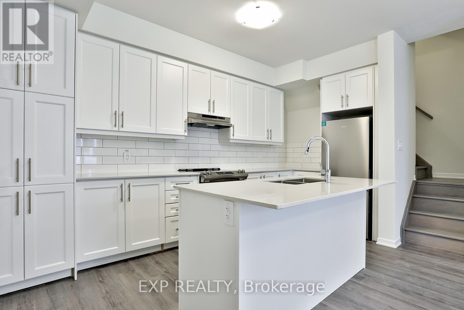 102 - 10 Almond Blossom Mews, Vaughan, Ontario L4K 0N6 - Photo 23 - N13576976