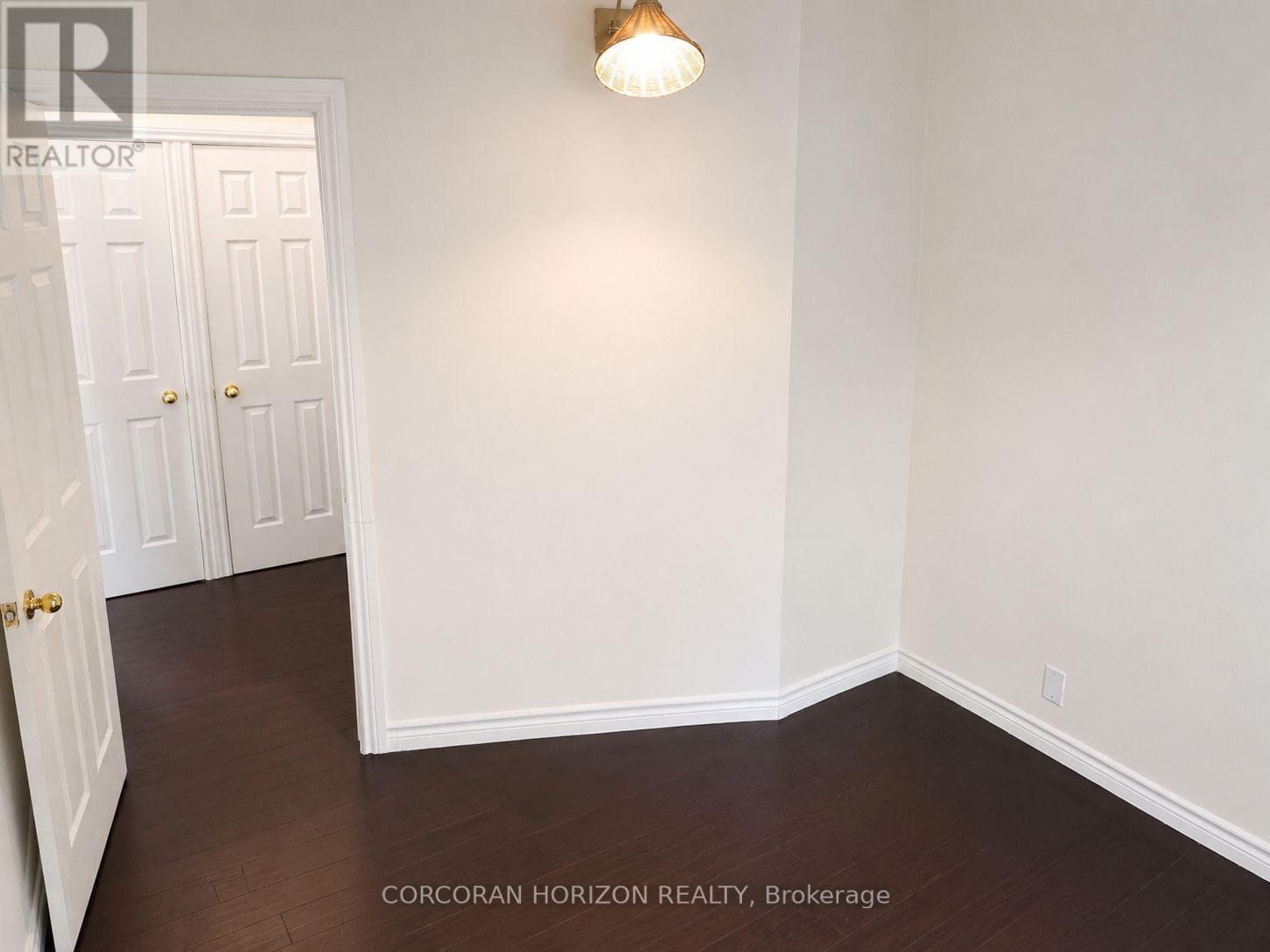 20407 Leslie Street, East Gwillimbury (Queensville), Ontario  L0G 1R0 - Photo 17 - N13577028