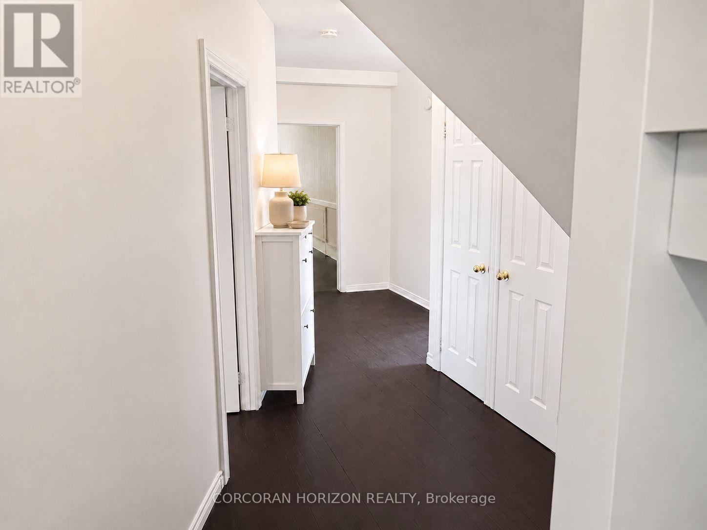 20407 Leslie Street, East Gwillimbury (Queensville), Ontario  L0G 1R0 - Photo 6 - N13577028