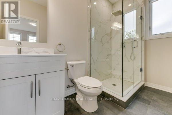 2 - 165 Spalding Road, Toronto (Downsview-Roding-Cfb), Ontario  M3K 1K3 - Photo 9 - W13576862