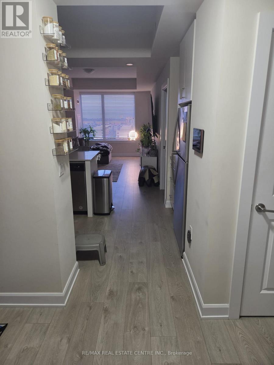 810 - 3200 William Colston Avenue, Oakville, Ontario L6H 7W6 - Photo 11 - W13577136
