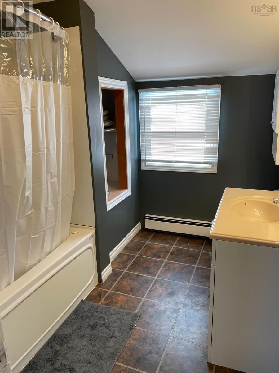 15 Allen J Memorial Avenue, Inverness, Nova Scotia  B0E 1N0 - Photo 13 - 202616910