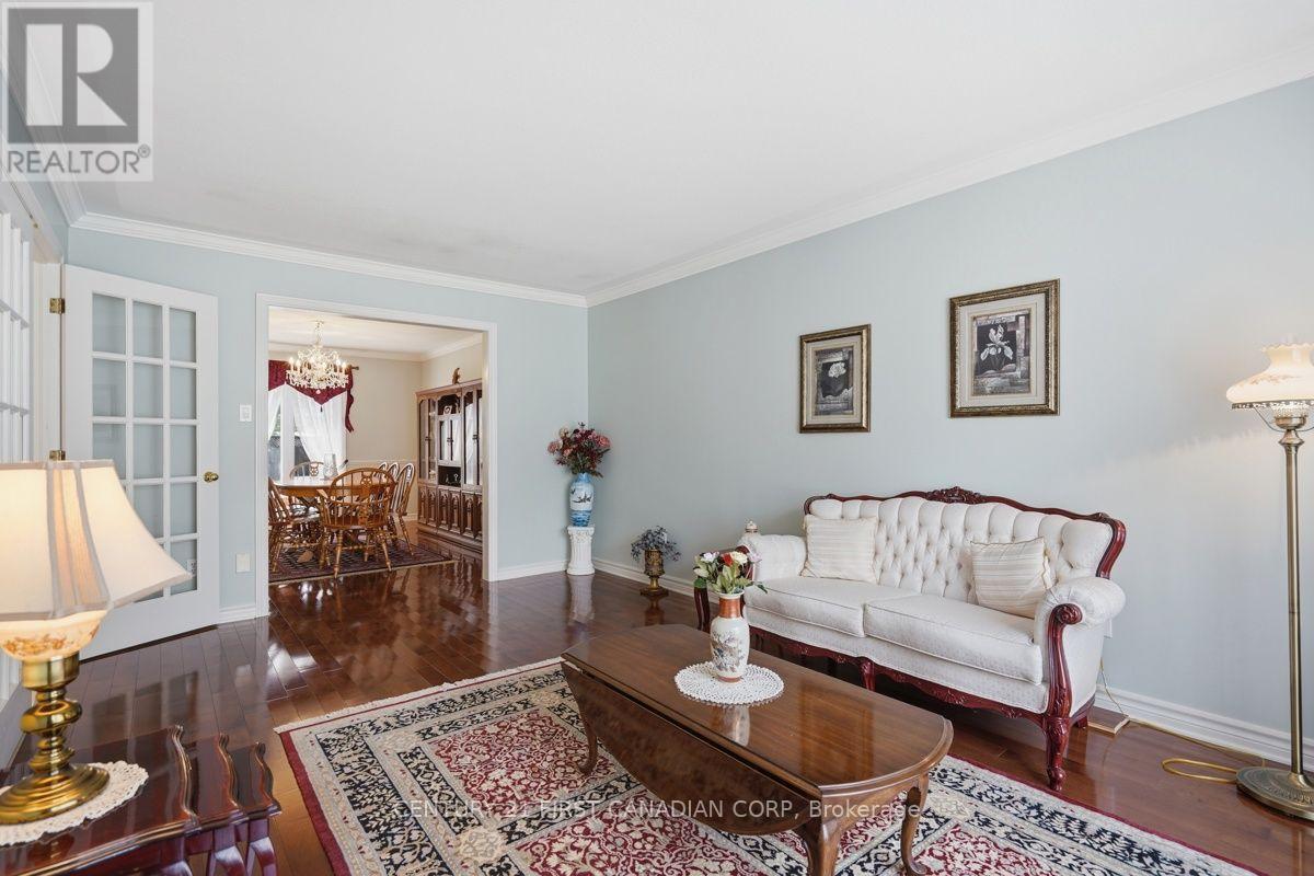 315 Ambleside Drive, London North, Ontario  N6G 4V8 - Photo 10 - X13577212