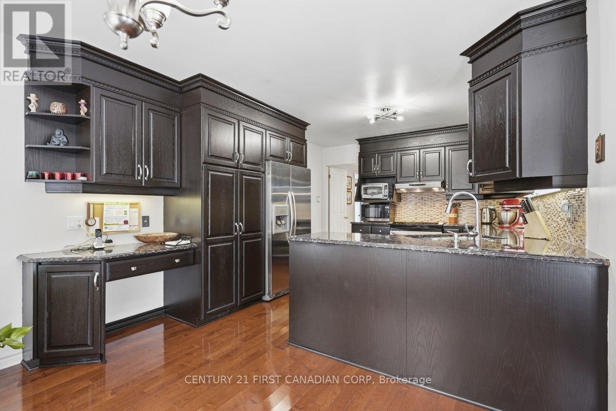 315 Ambleside Drive, London North, Ontario  N6G 4V8 - Photo 14 - X13577212