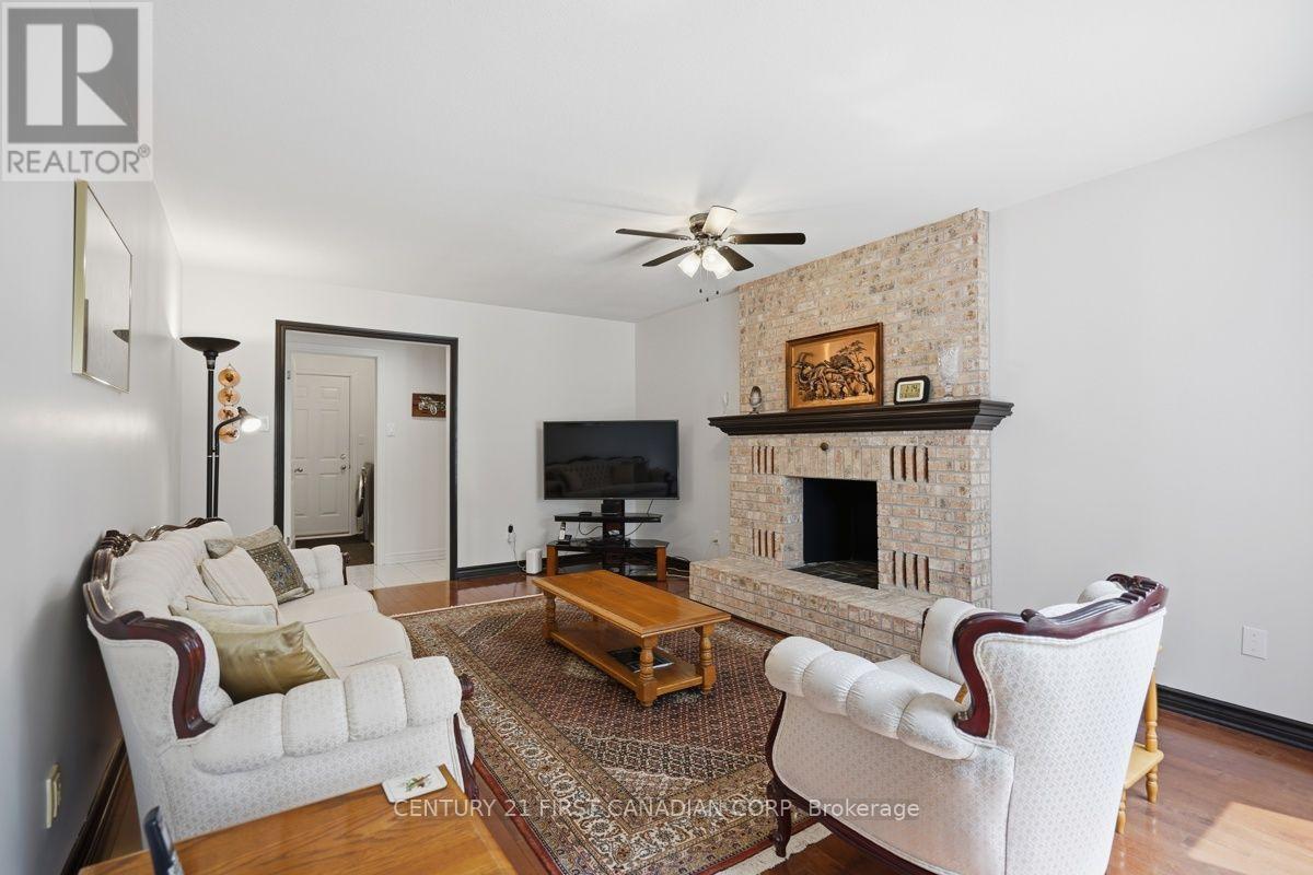 315 Ambleside Drive, London North, Ontario  N6G 4V8 - Photo 21 - X13577212