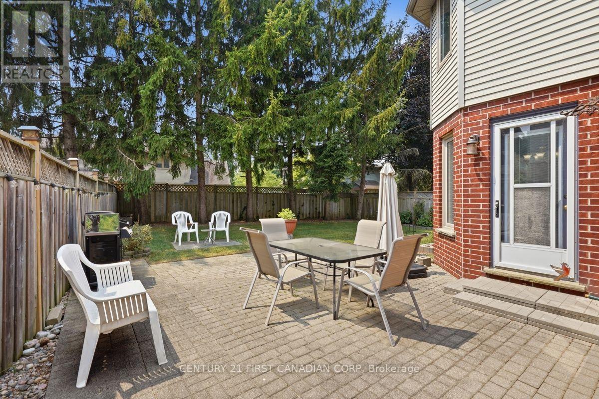 315 Ambleside Drive, London North, Ontario  N6G 4V8 - Photo 39 - X13577212