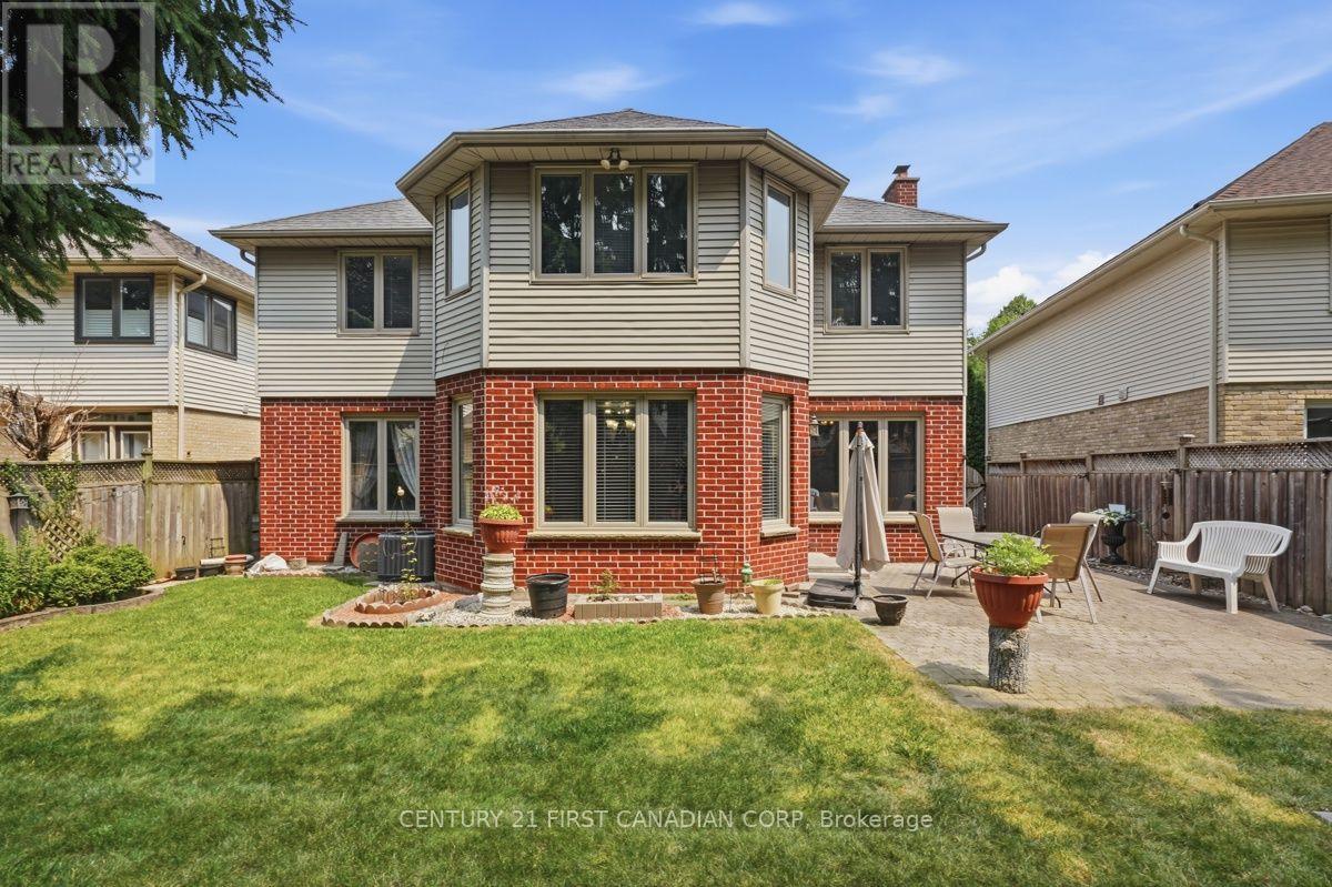 315 Ambleside Drive, London North, Ontario  N6G 4V8 - Photo 45 - X13577212