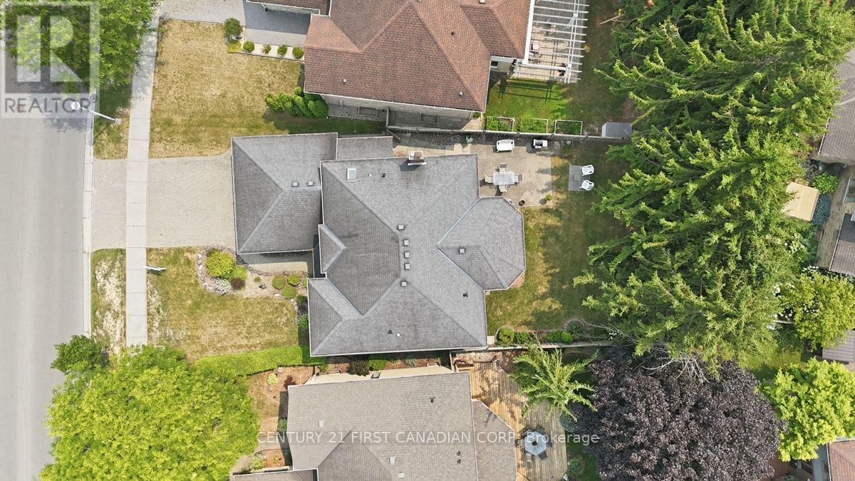 315 Ambleside Drive, London North, Ontario  N6G 4V8 - Photo 46 - X13577212