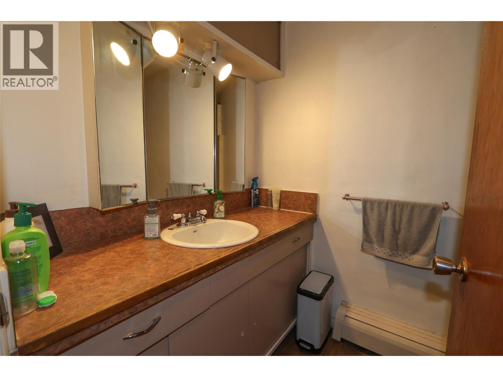 55 103 Avenue, Kimberley, British Columbia V1A 1B1 - Photo 6 - 10394659