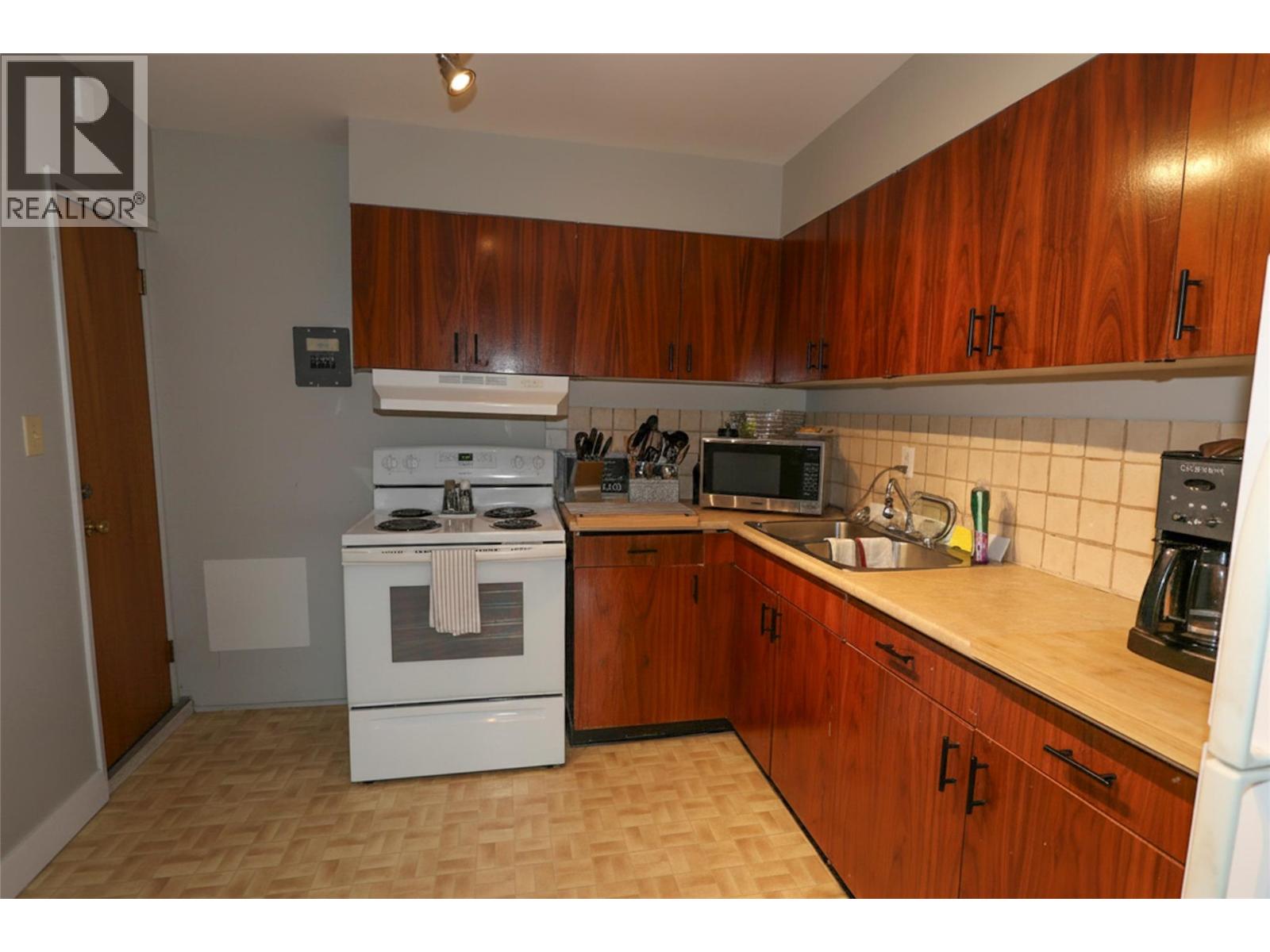 55 103 Avenue, Kimberley, British Columbia V1A 1B1 - Photo 16 - 10394659