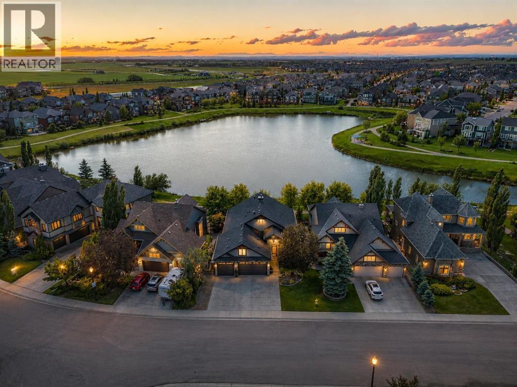 469 Rainbow Falls Way, Chestermere