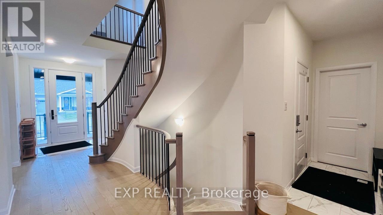 747 Coast Circle, Ottawa, Ontario  K4M 0E9 - Photo 3 - X13577258
